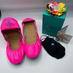 TIEKS | Pop Pink Size 12  Limited release!